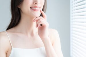 矯正 ホワイトニング 新宿